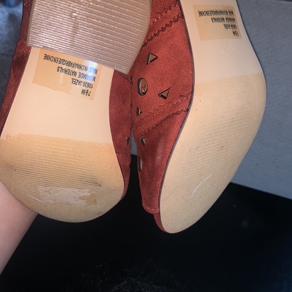 Open Toe Block Heel - Picture 4 of 4